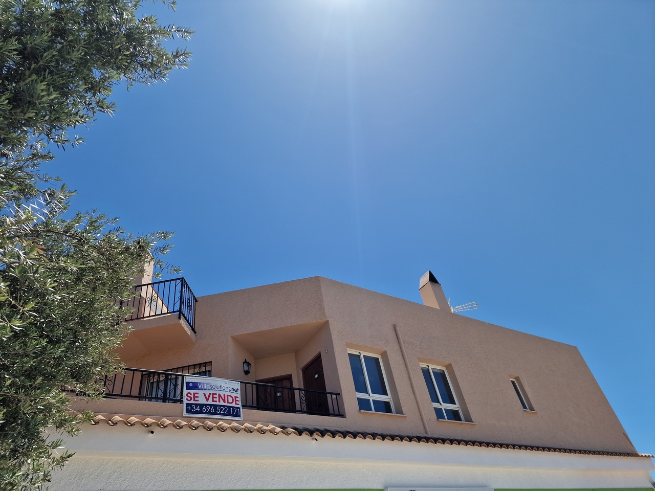 Ref ES13806K €68,000 Beds 2 Baths 2 Apartment for sale in