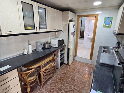 For Sale: Village House in Vinuela Beds: 2 Baths: 2 Price: 65,000